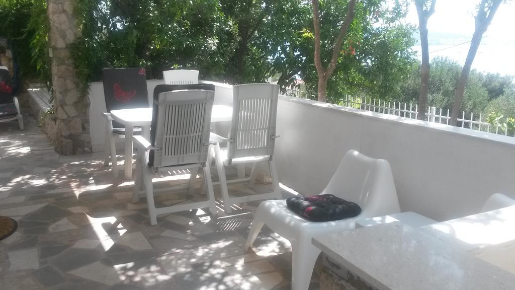 G&B Apartments Trogir Exterior foto